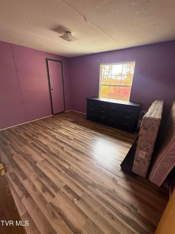 8320 Crabtree Road, Wise, VA 24293