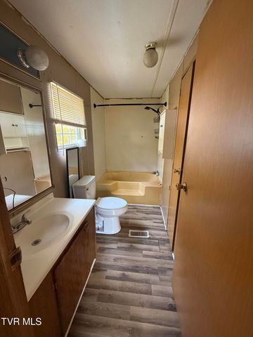 8320 Crabtree Road, Wise, VA 24293