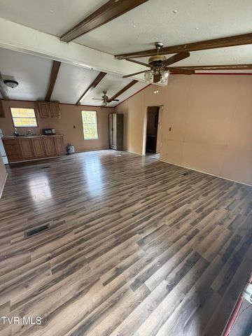 8320 Crabtree Road, Wise, VA 24293