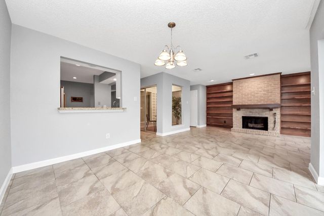 6306 S Rice Avenue, Bellaire, TX 77401