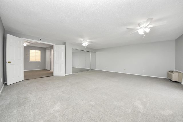 6306 S Rice Avenue, Bellaire, TX 77401