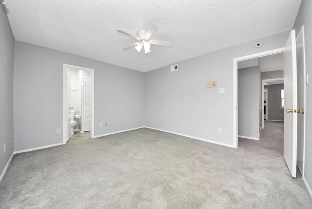 6306 S Rice Avenue, Bellaire, TX 77401