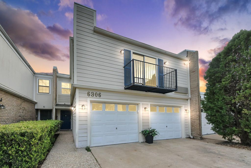 6306 S Rice Avenue, Bellaire, TX 77401