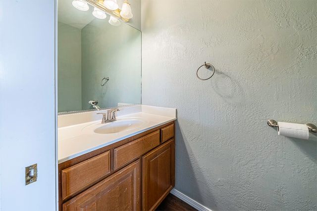 3036 Gary Drive, Medford, OR 97504