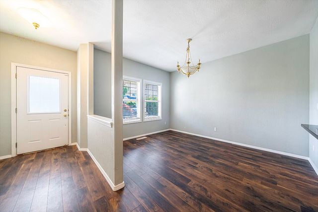 3036 Gary Drive, Medford, OR 97504