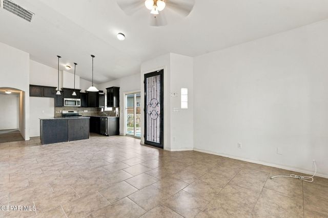 13542 HARBOTTLE Street, El Paso, TX 79928