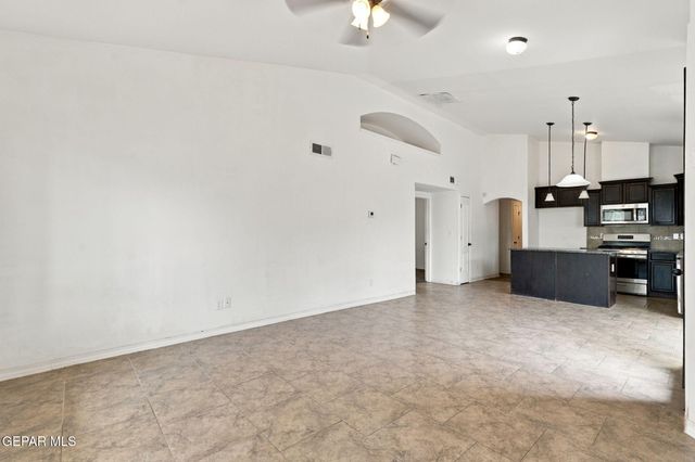 13542 HARBOTTLE Street, El Paso, TX 79928