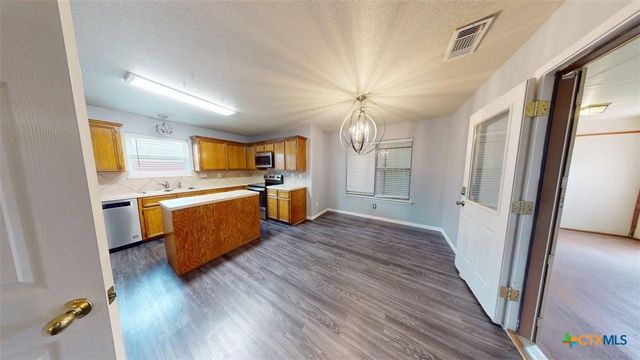 106 Cedar Ridge Drive, Nolanville, TX 76559