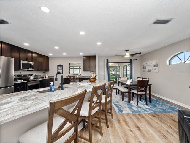 21821 KING JOHN STREET, Leesburg, FL 34748