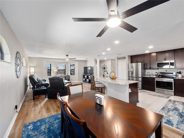 21821 KING JOHN STREET, Leesburg, FL 34748