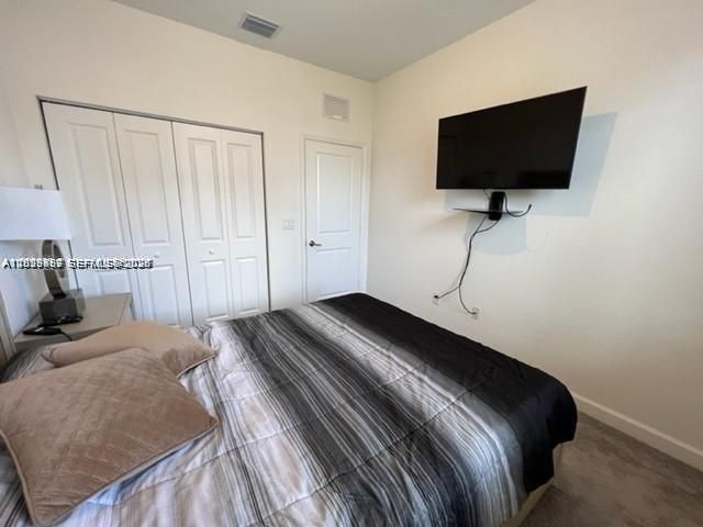 327 NE 208th Terrace, Miami, FL 33179