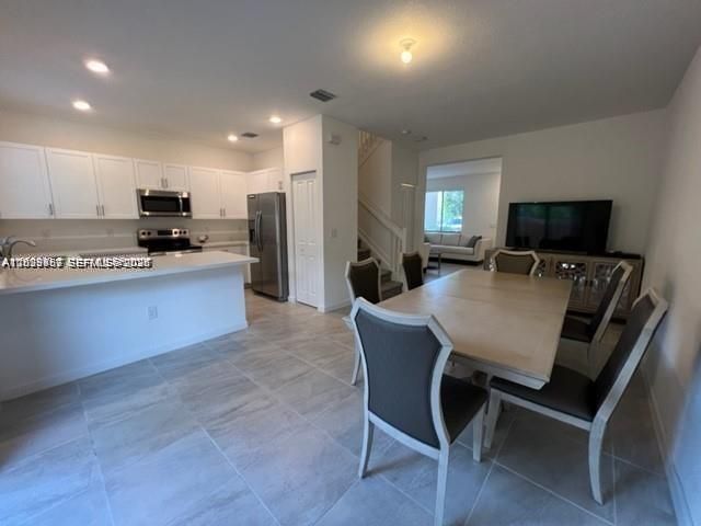 327 NE 208th Terrace, Miami, FL 33179