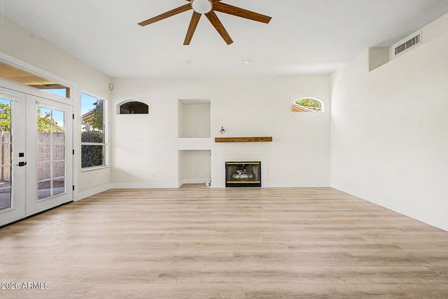 191 N ACACIA Drive, Gilbert, AZ 85233