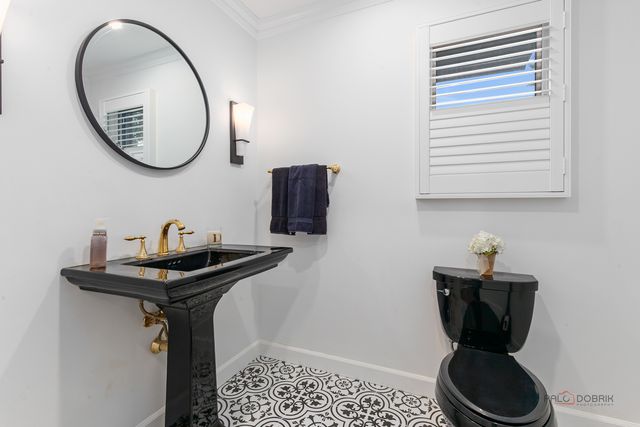 1240 Antietam Drive, Long Grove, IL 60047