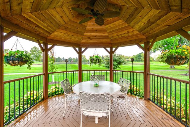 1240 Antietam Drive, Long Grove, IL 60047