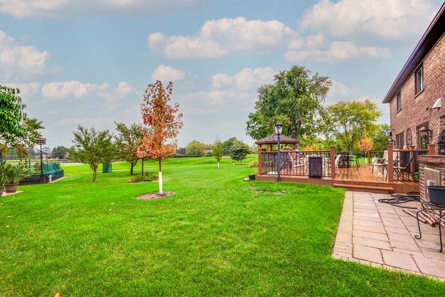 1240 Antietam Drive, Long Grove, IL 60047