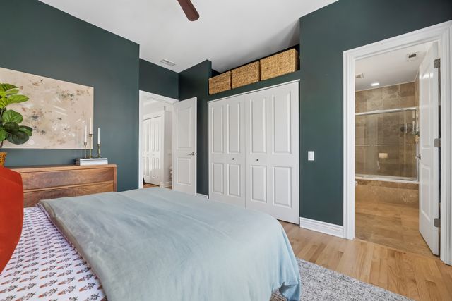 2547 N Clark Street 2N, Chicago, IL 60614