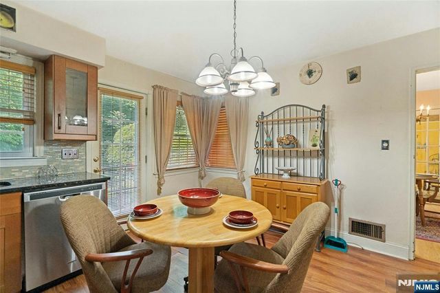10-01 Plymouth Drive, Fair Lawn, NJ 07410