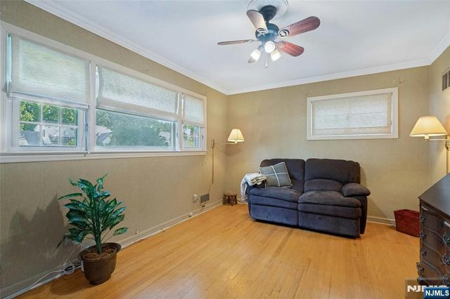 10-01 Plymouth Drive, Fair Lawn, NJ 07410