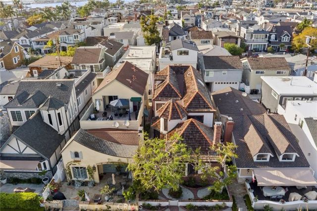 215 Opal, Newport Beach, CA 92662