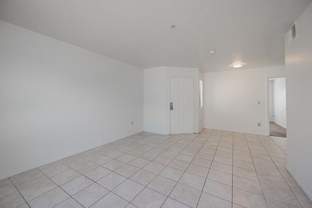 16033 N 25th Street Apt 102, Phoenix, AZ 85032