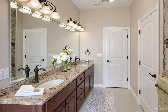 1339 N FM 649 Road, Rio Grande City, TX 78582