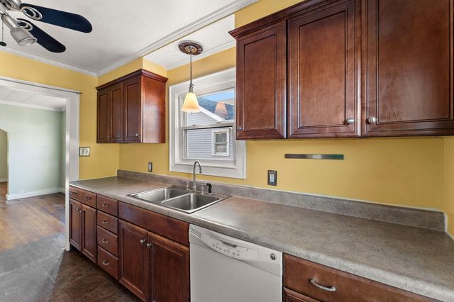 7138 Jefferson Avenue, Hammond, IN 46324
