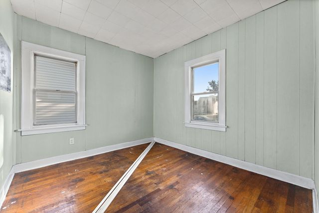7138 Jefferson Avenue, Hammond, IN 46324
