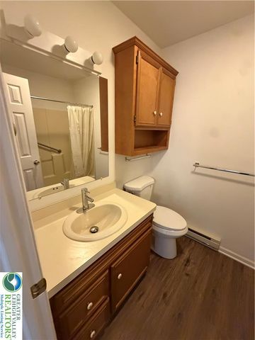 916 Cold Spring Road 4, Lower Macungie Twp, PA 18103
