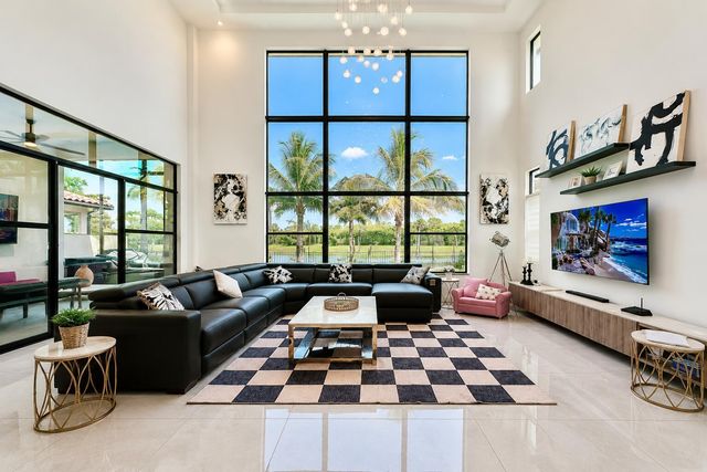 8451 Grand Prix Lane, Boynton Beach, FL 33472