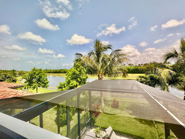 8451 Grand Prix Lane, Boynton Beach, FL 33472