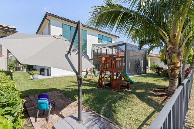 8451 Grand Prix Lane, Boynton Beach, FL 33472