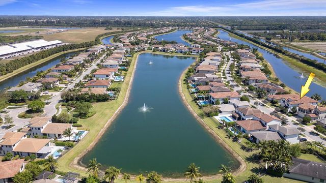 8451 Grand Prix Lane, Boynton Beach, FL 33472