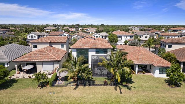 8451 Grand Prix Lane, Boynton Beach, FL 33472