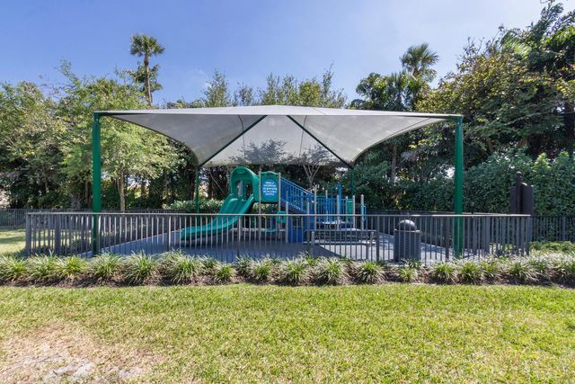8451 Grand Prix Lane, Boynton Beach, FL 33472
