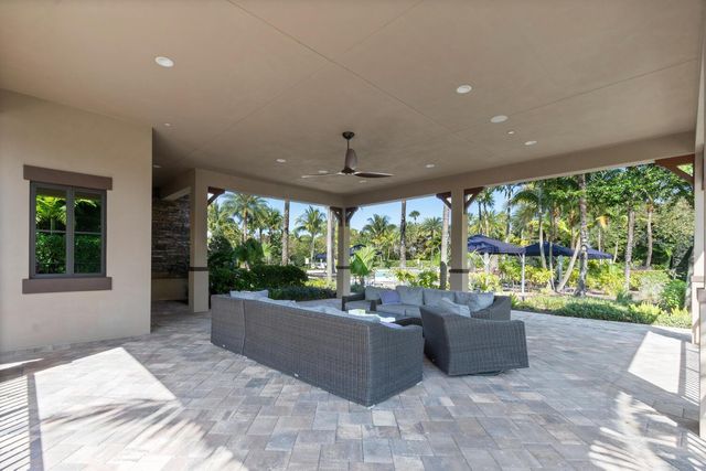 8451 Grand Prix Lane, Boynton Beach, FL 33472