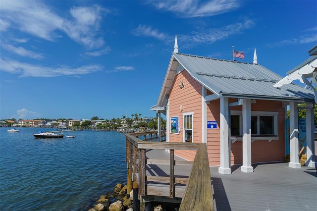 4216 PLUMOSA STREET W, Bradenton, FL 34210