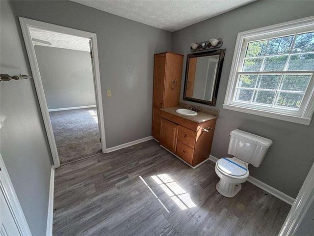 75 Price Drive, Locust Grove, GA 30248