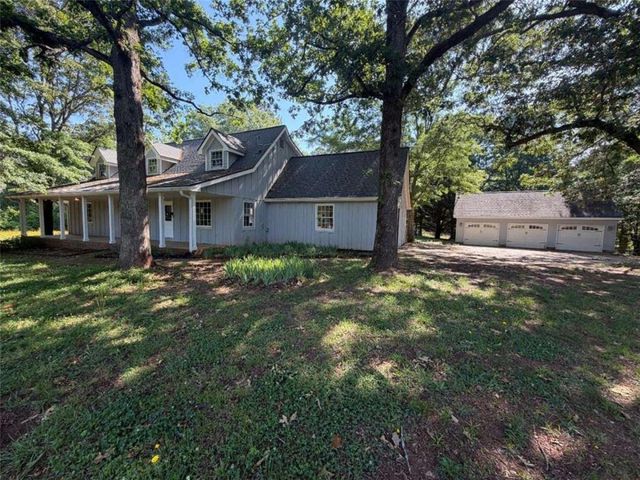 75 Price Drive, Locust Grove, GA 30248