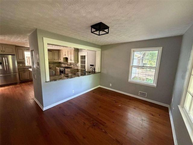 75 Price Drive, Locust Grove, GA 30248
