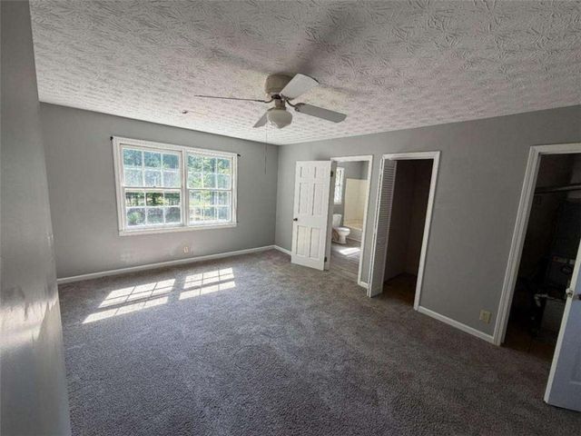 75 Price Drive, Locust Grove, GA 30248