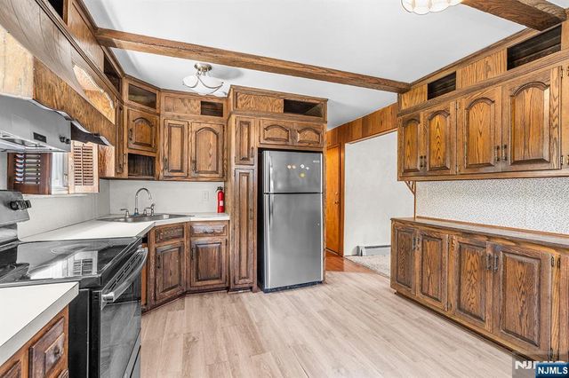 354 Terhune Avenue, Paramus, NJ 07652
