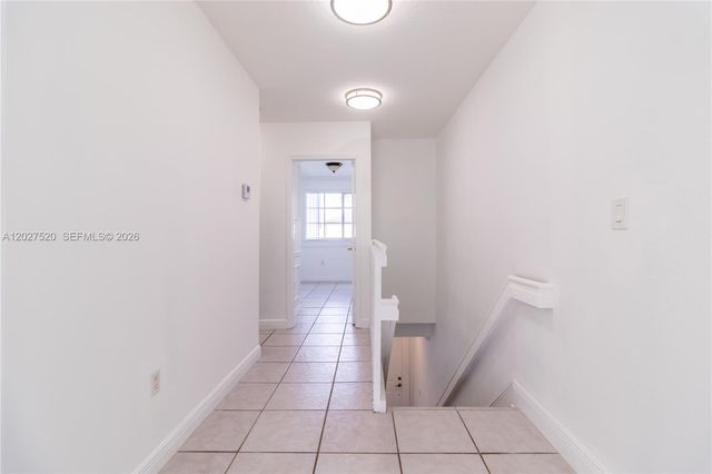 8360 NW 10th St 3C, Miami, FL 33126