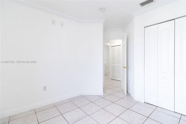 8360 NW 10th St 3C, Miami, FL 33126