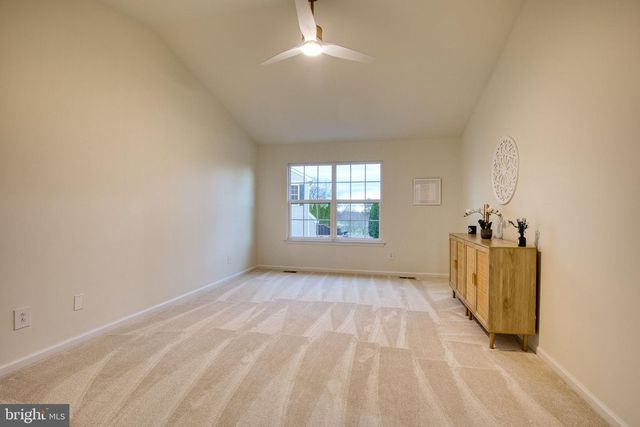 107 WALKER RD, Royersford, PA 19468