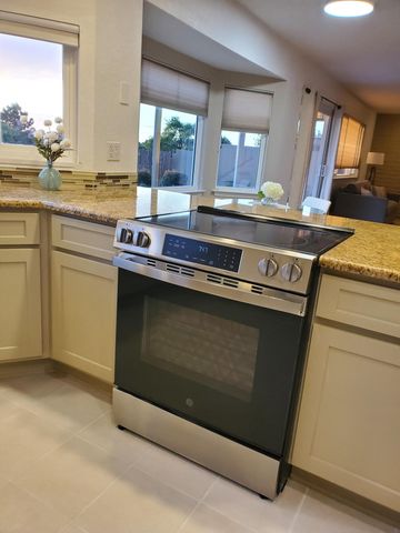 1117 Turner Drive NE, Albuquerque, NM 87123