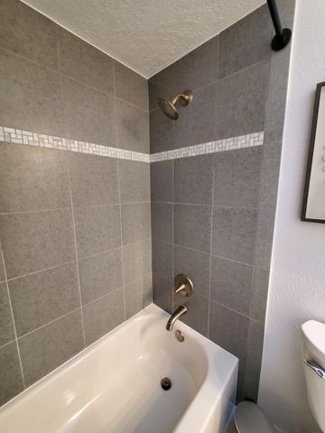 1117 Turner Drive NE, Albuquerque, NM 87123
