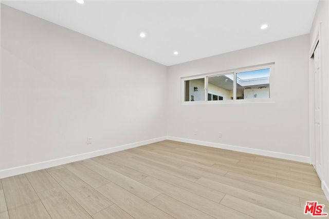 330 E Dryden Street 3, Glendale, CA 91207