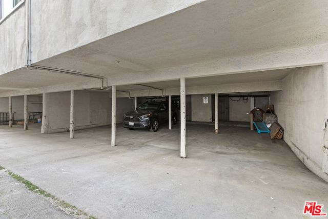 330 E Dryden Street 3, Glendale, CA 91207