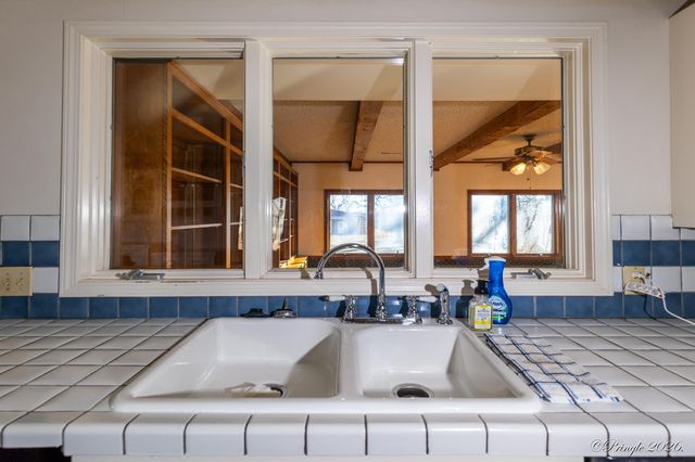 2502 County Road 6380, West Plains, MO 65775